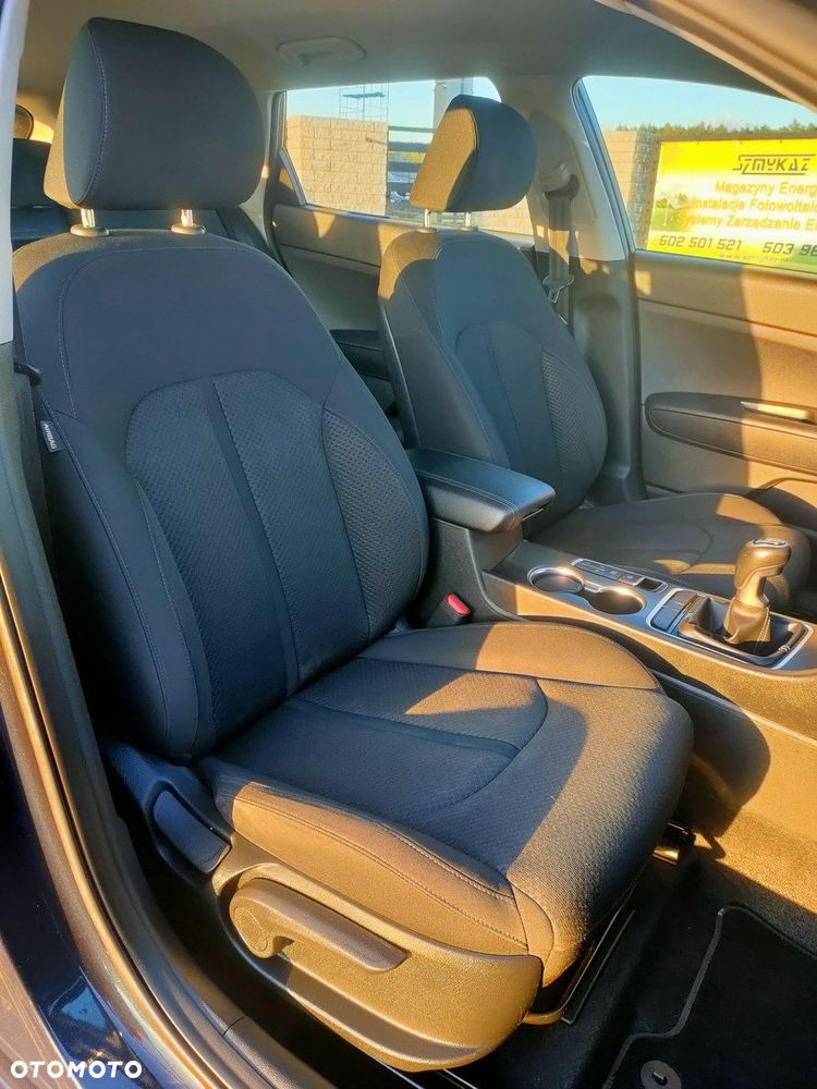 Kia Optima - 17