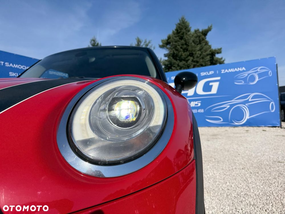 MINI Cooper Standard - 11