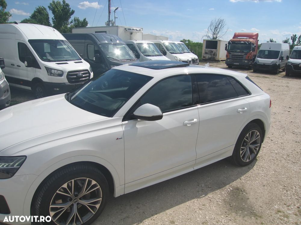 Audi Q8 - 34