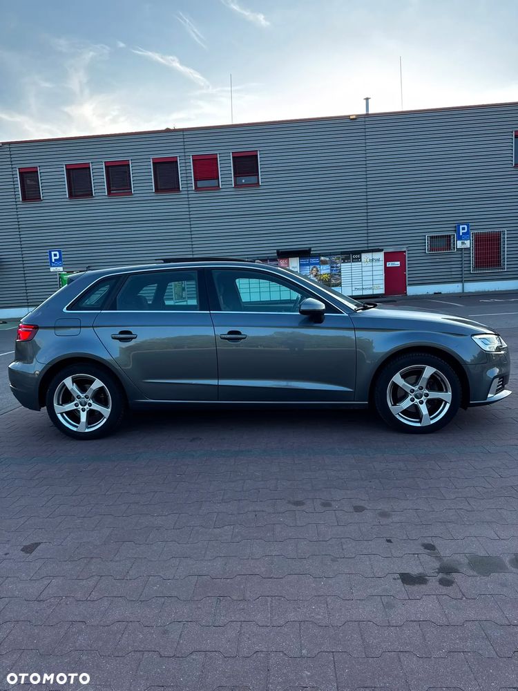 Audi A3 Sportback 35 TFSI - 4