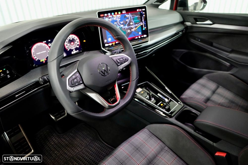VW Golf 2.0 TSI GTI DSG - 12