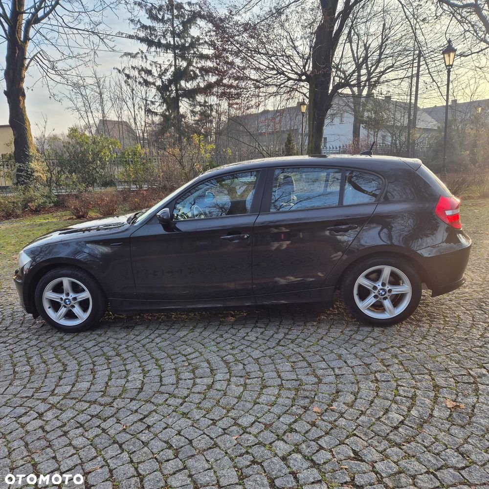 BMW Seria 1 116i - 4