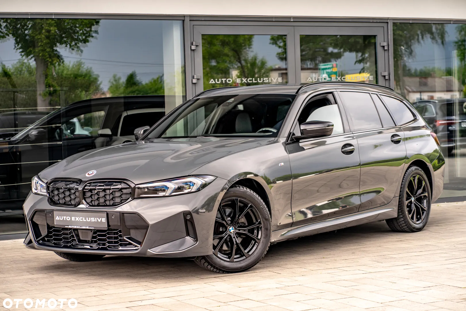 BMW Seria 3 320d Touring xDrive M Sport - 9