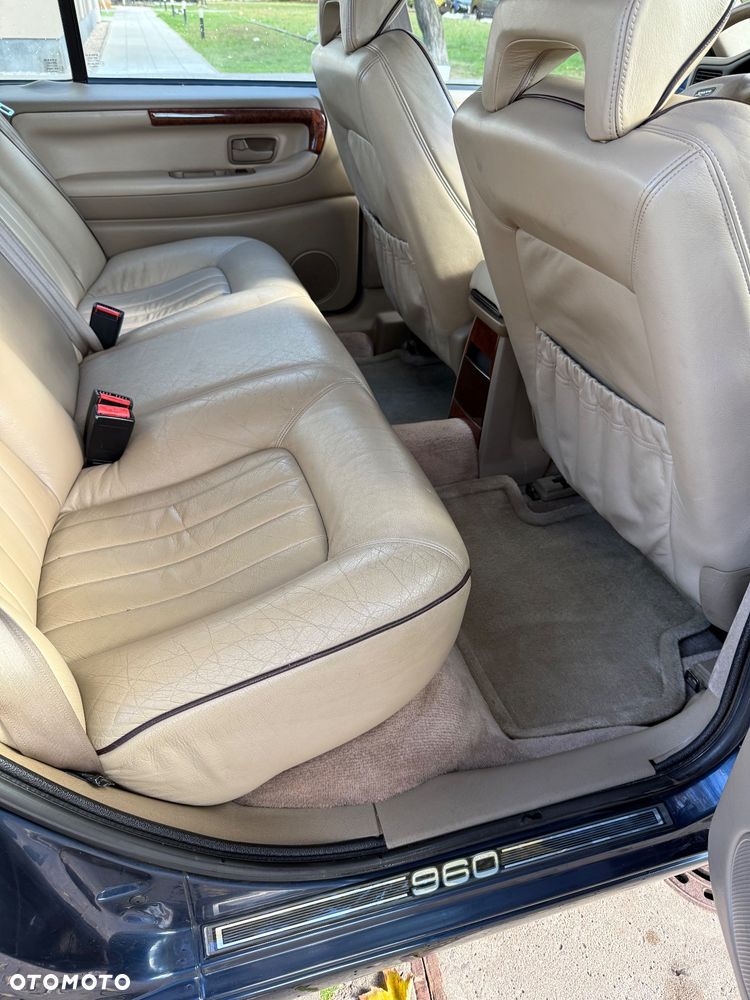 Volvo Seria 900 - 8