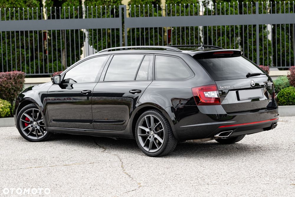 Skoda Octavia 2.0 TSI RS 230 DSG - 11