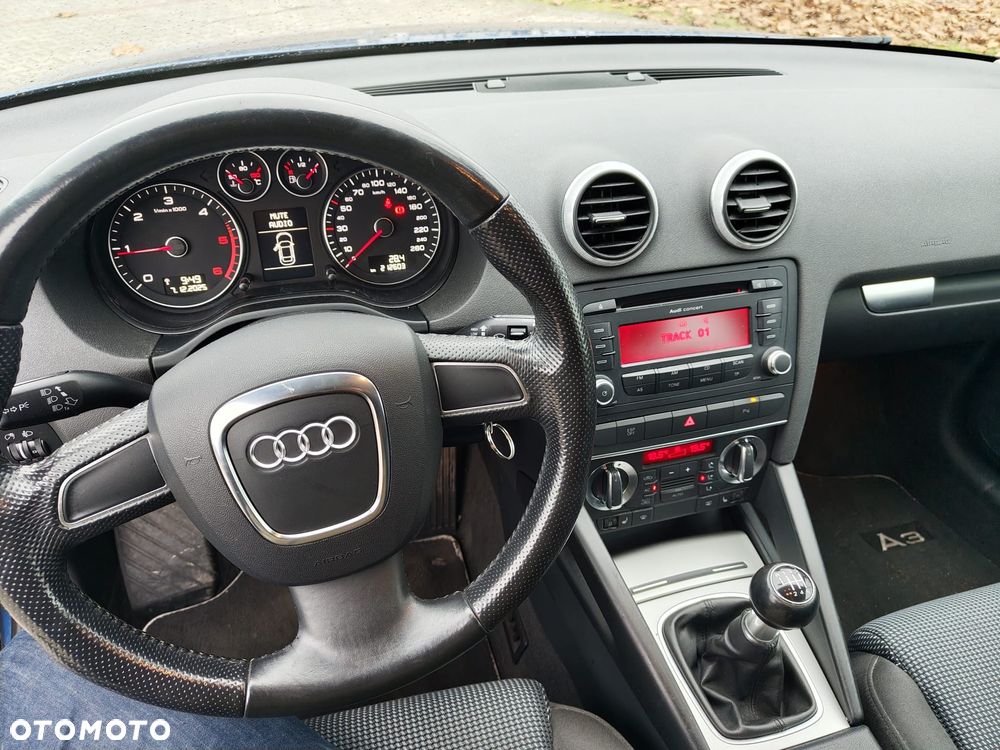 Audi A3 Sportback 2.0 TDI Ambiente - 18