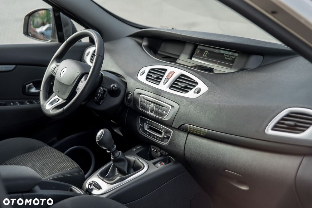 Renault Scenic - 30