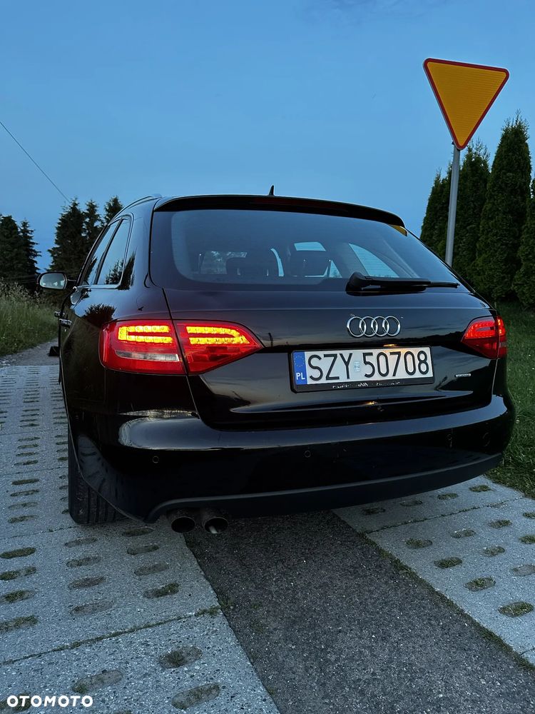Audi A4 Avant - 4