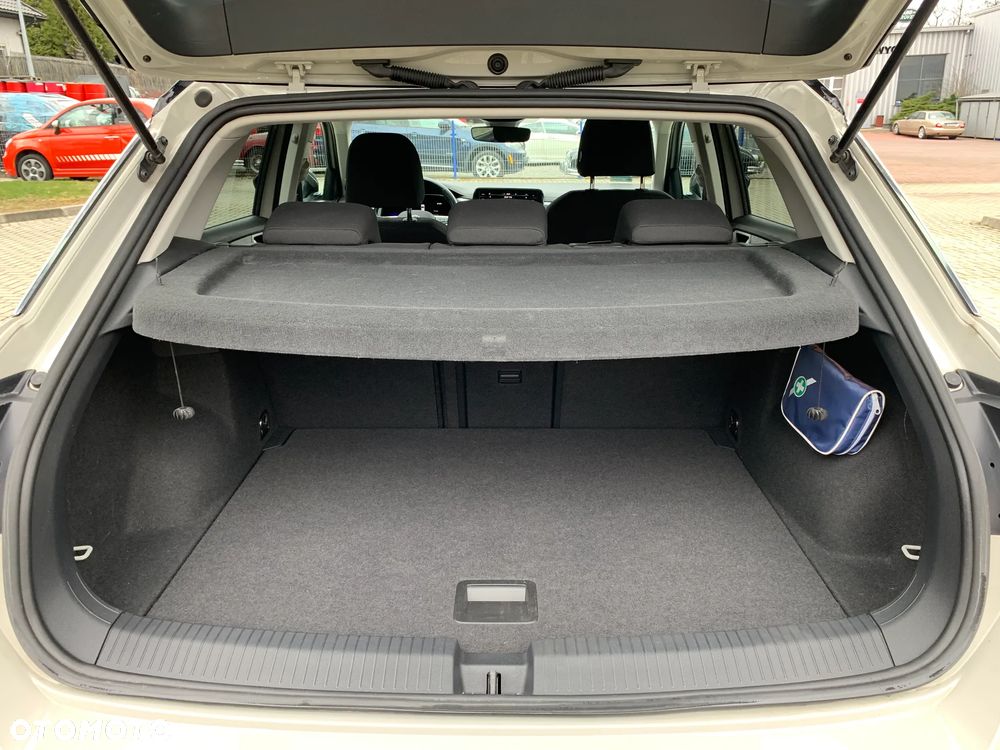 Volkswagen T-Roc 1.5 TSI Life DSG - 26