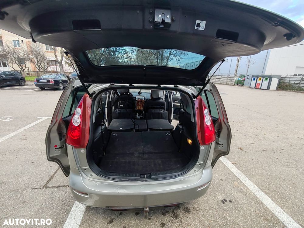 Mazda 5 CD143 GTA - 26