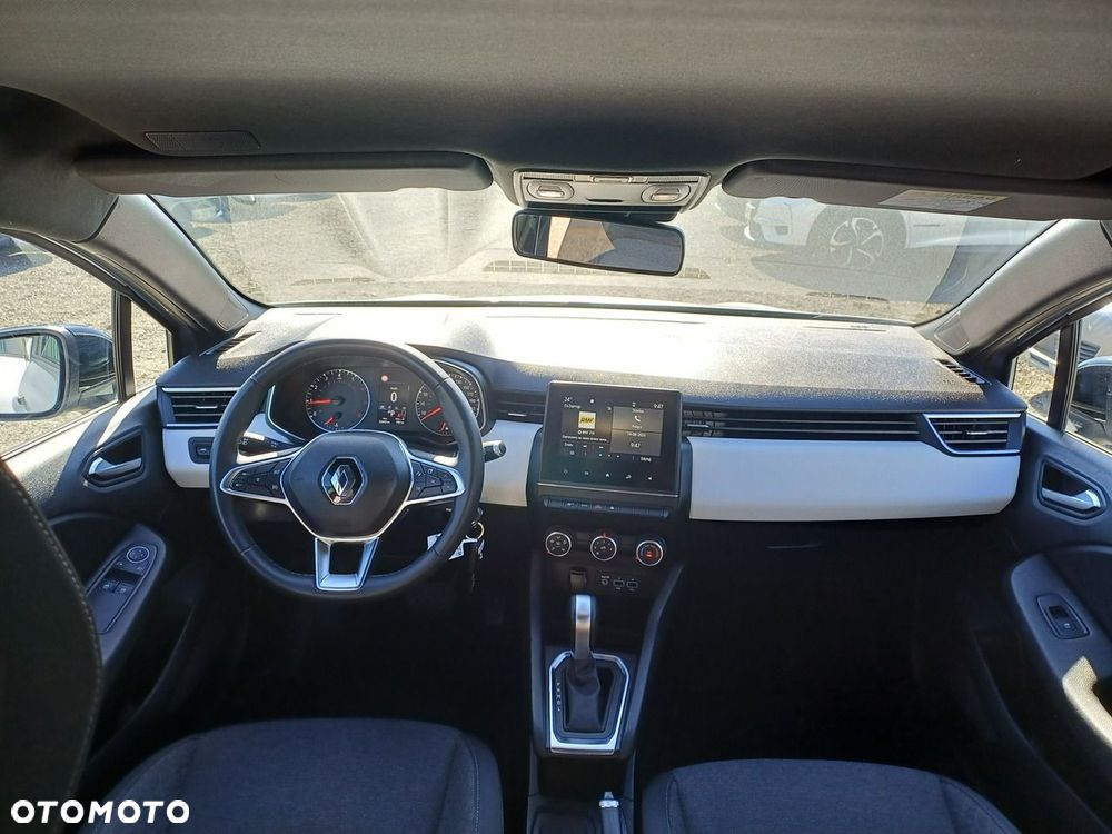 Renault Clio - 25