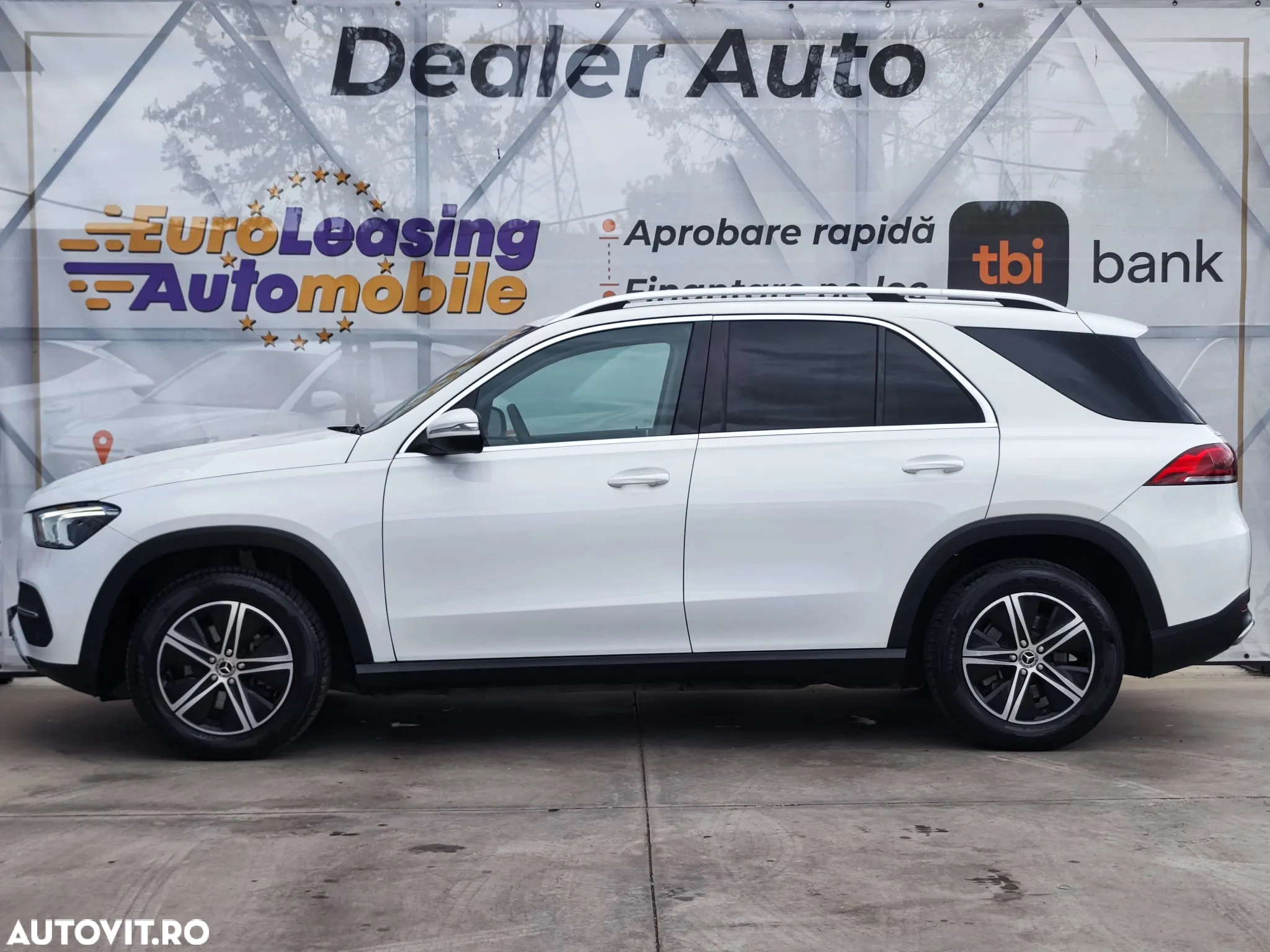 Mercedes-Benz GLE 300 d 4MATIC - 5
