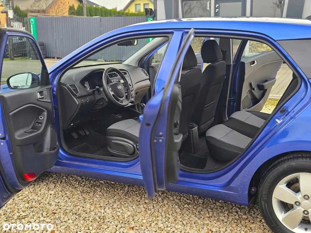 Hyundai i20 1.2 Classic - 12