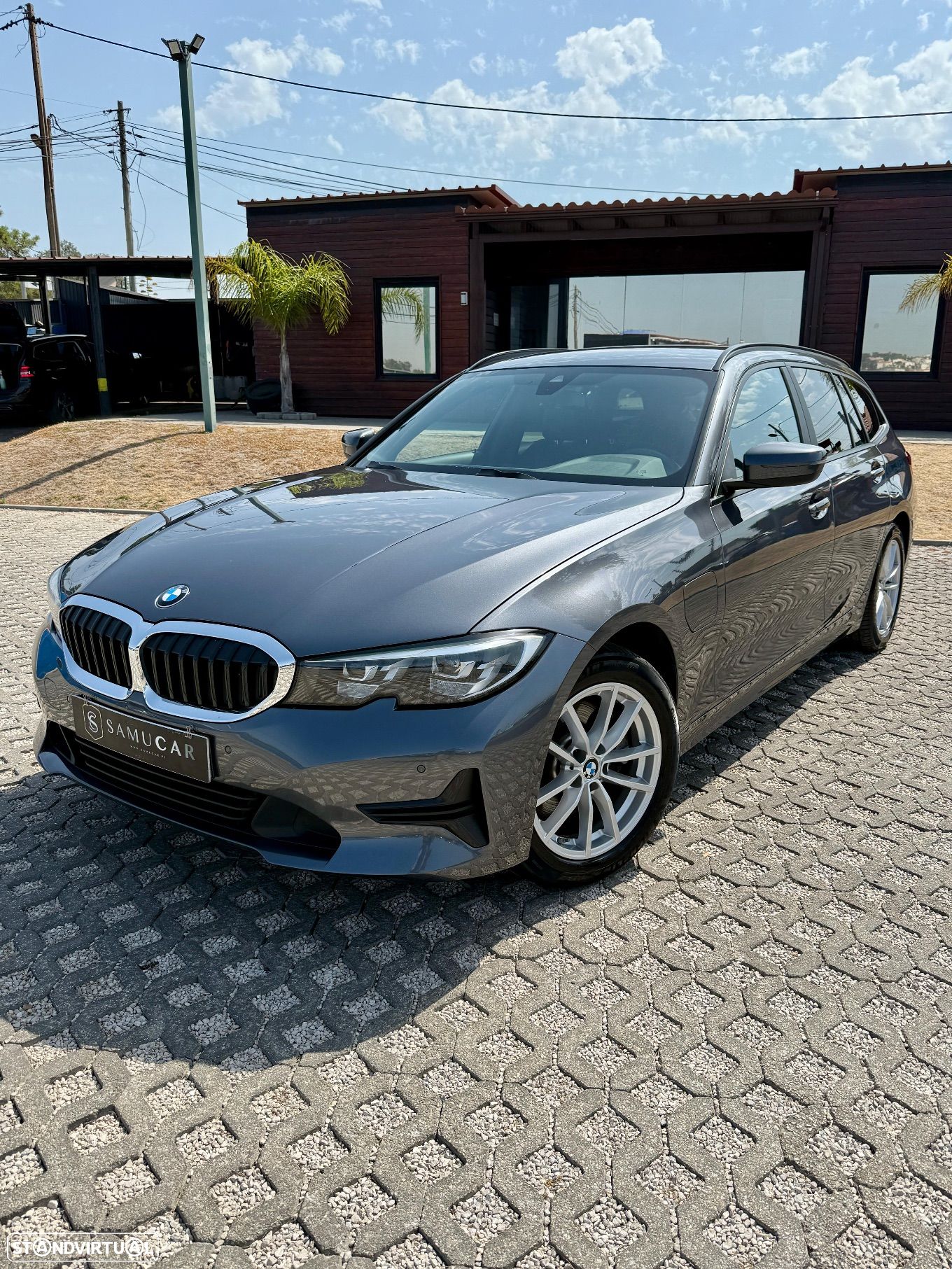 BMW 320 e Touring Line Sport Auto - 1
