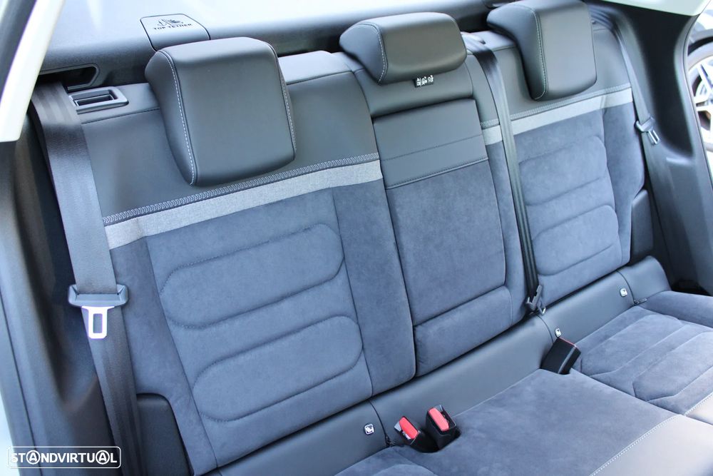 Citroën C4 X PureTech 130 Stop&Start EAT8 PLUS - 45