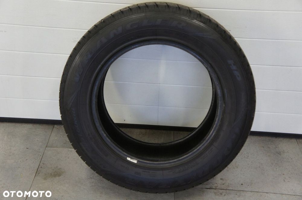 NR 424 Opona Lato 255/60/18 Goodyear Bieżnik ok 5,34mm - 2