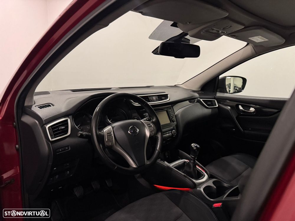 Nissan Qashqai 1.5 dCi N-Connecta 18 - 6