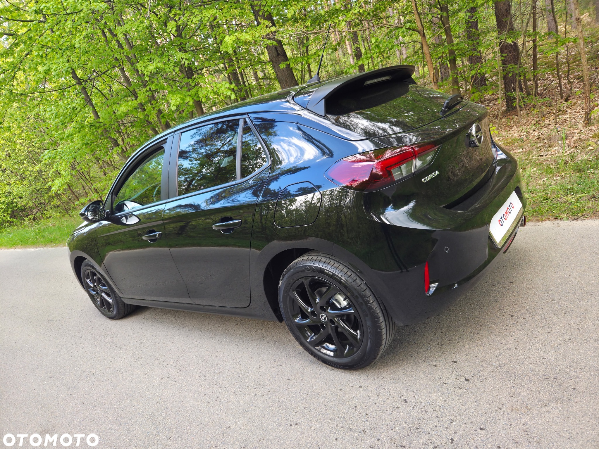 Opel Corsa 1.2 Business S&S - 8