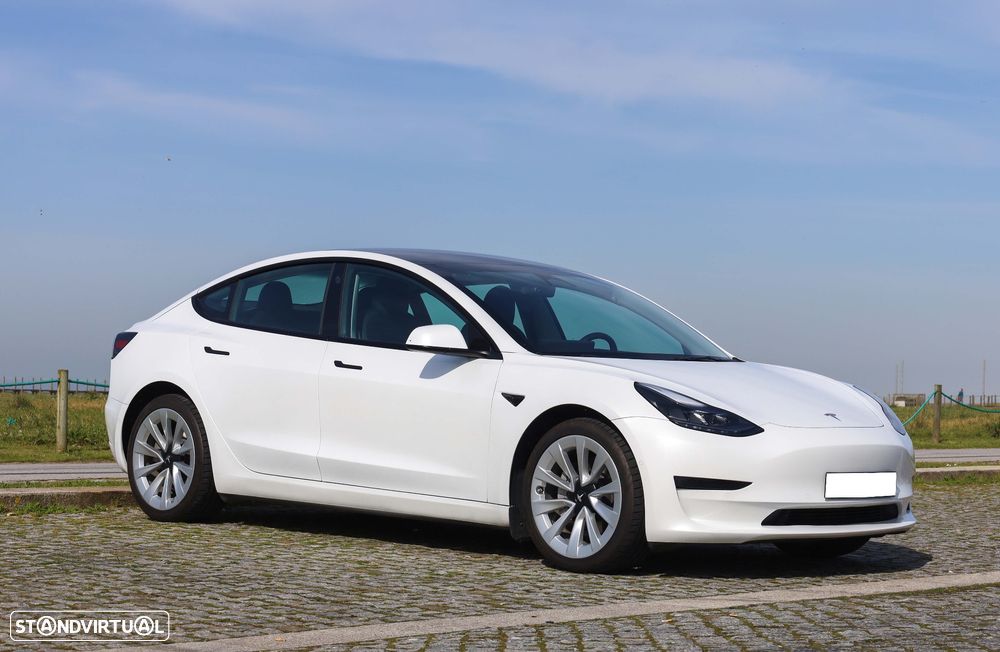 Tesla Model 3 Tração Traseira Standard - 1