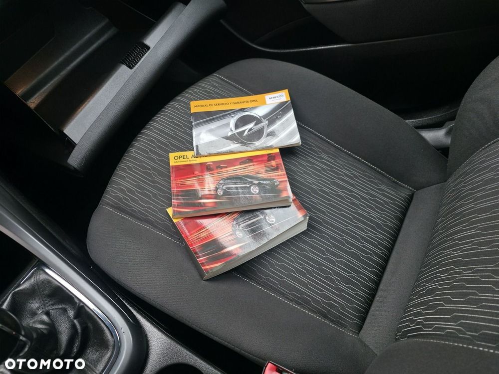 Opel Astra - 23