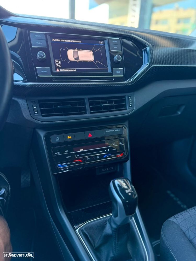 VW T-Cross 1.0 TSI Life DSG - 23