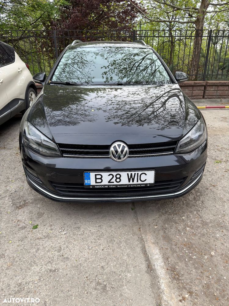 Volkswagen Golf 1.6 TDI DPF Highline - 4