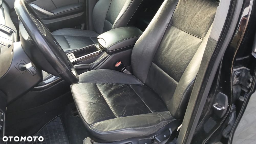 BMW X5 3.0 i - 8