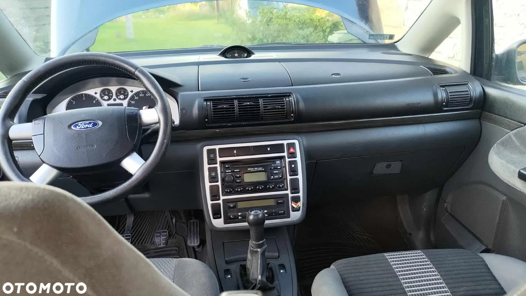Ford Galaxy - 4
