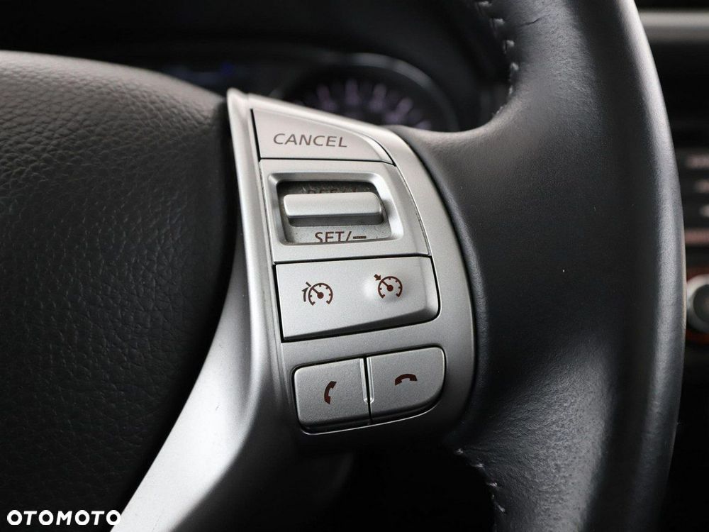 Nissan Qashqai 1.2 DIG-T N-Connecta - 28