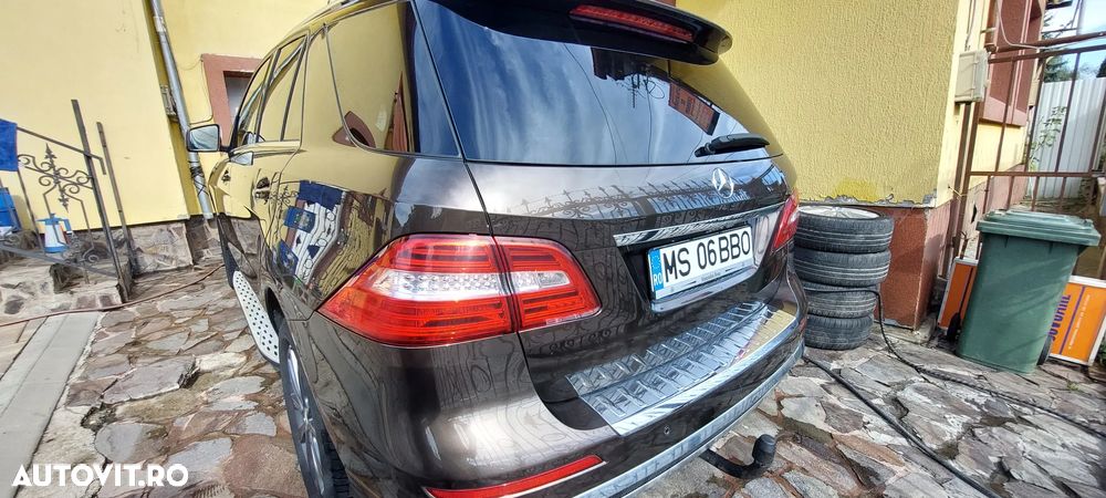 Mercedes-Benz ML 250 BlueTec 4MATIC Aut - 4