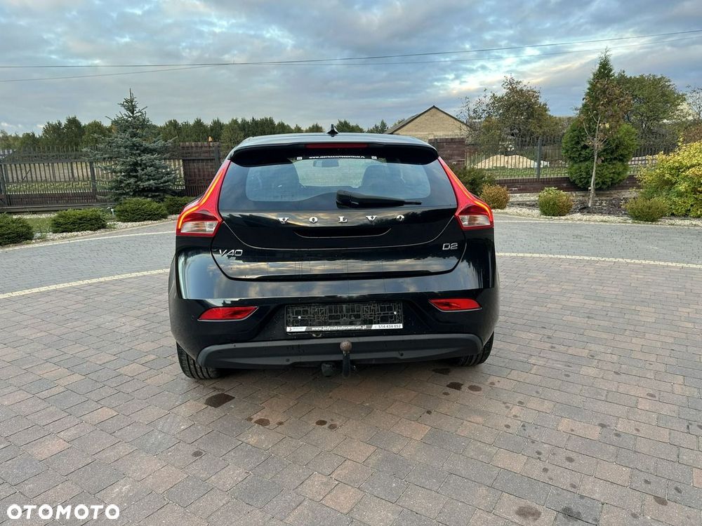 Volvo V40 - 9