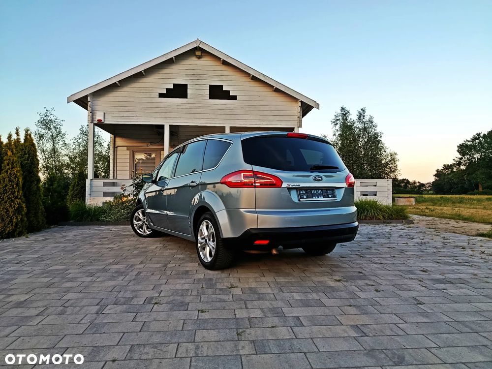 Ford S-Max 2.0 TDCi DPF Titanium - 19