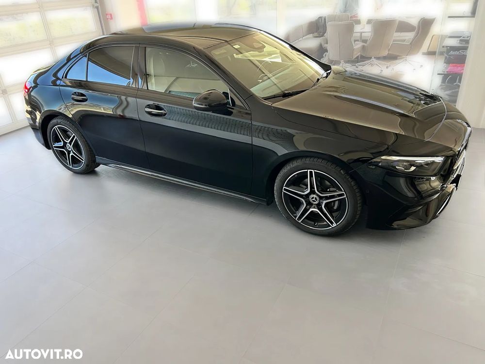 Mercedes-Benz A 200 7G-DCT AMG Line - 5