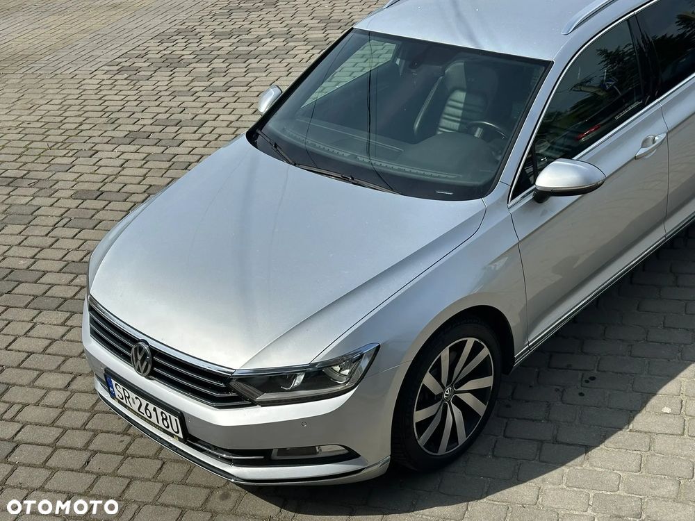 Volkswagen Passat 2.0 TDI Bi-Turbo BMT 4Mot Highline DSG - 17
