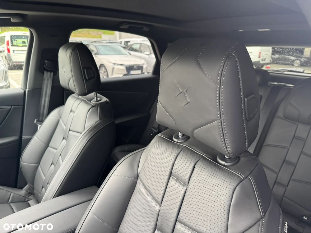 DS Automobiles DS 7 Crossback - 11