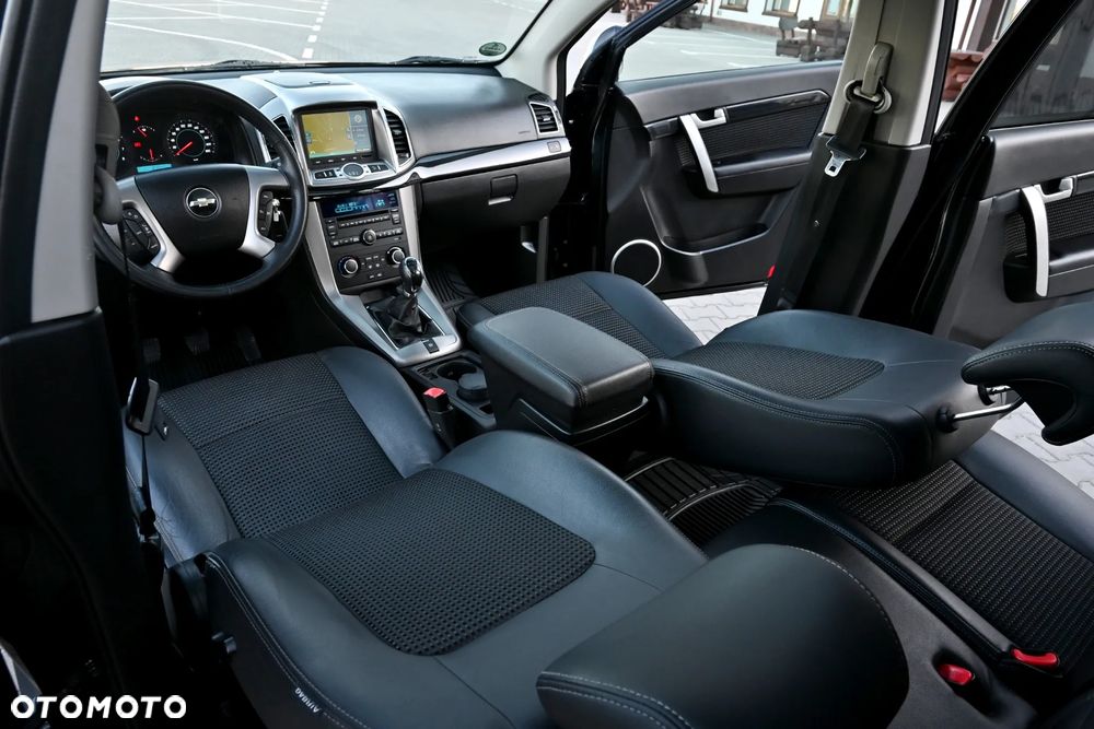 Chevrolet Captiva 2.4 LT - 27