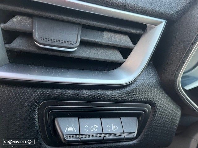Renault Clio 1.0 TCe Intens - 8