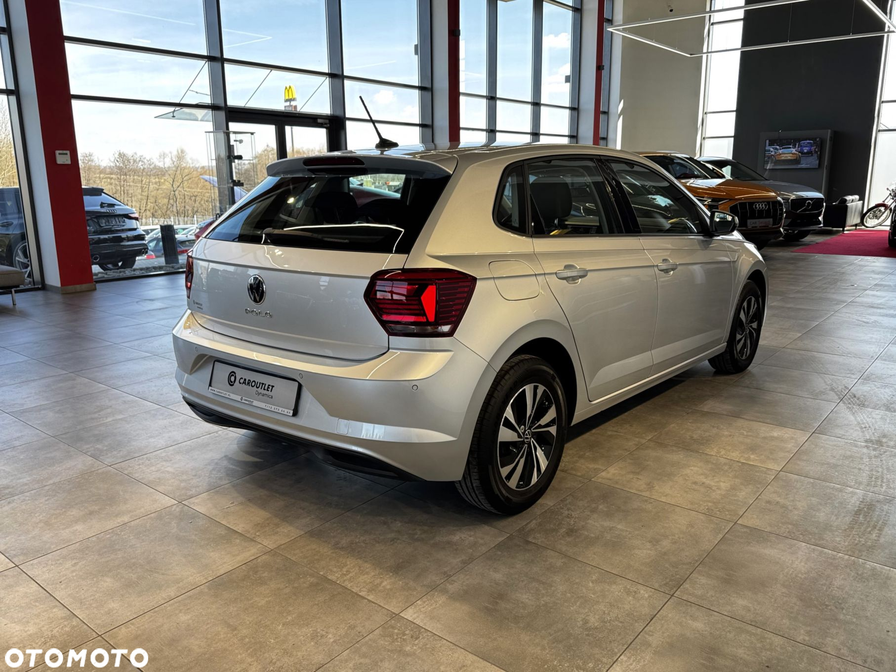 Volkswagen Polo - 9
