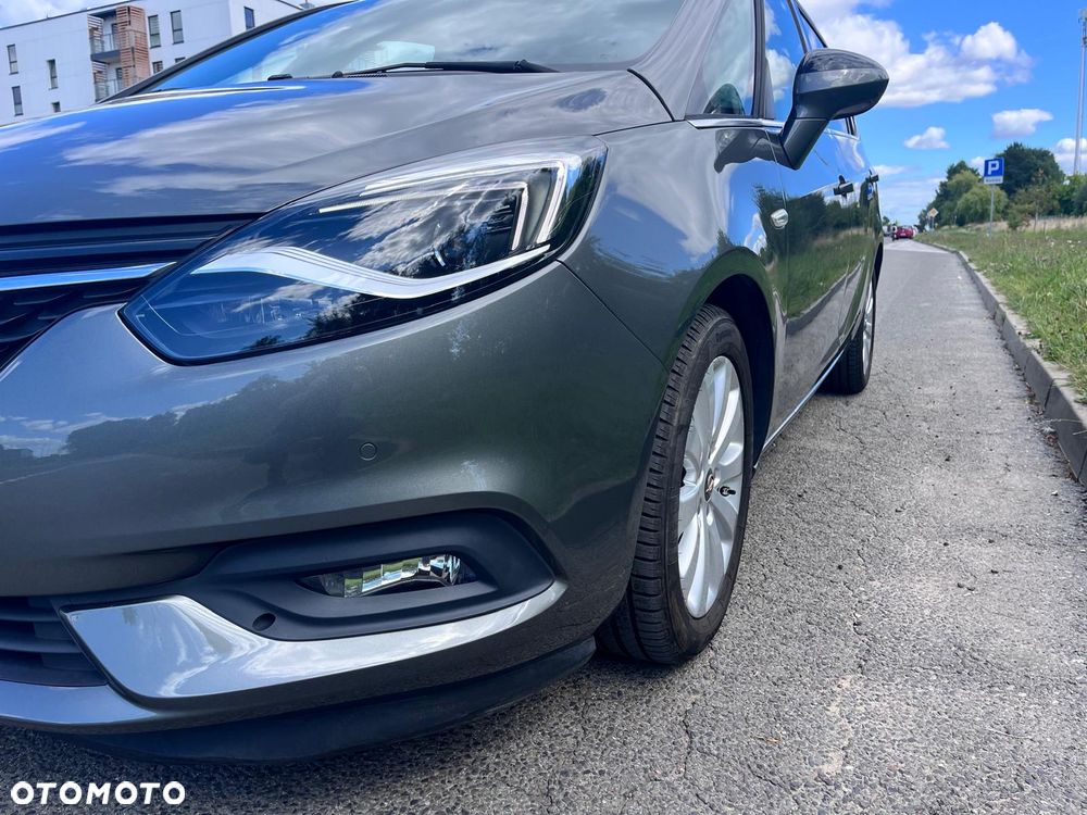 Opel Zafira - 4