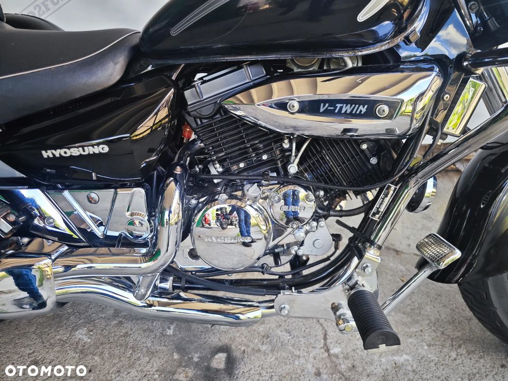 Hyosung GV - 13