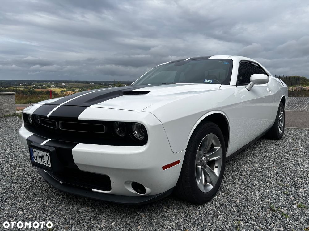Dodge Challenger Automatik SXT Plus - 1