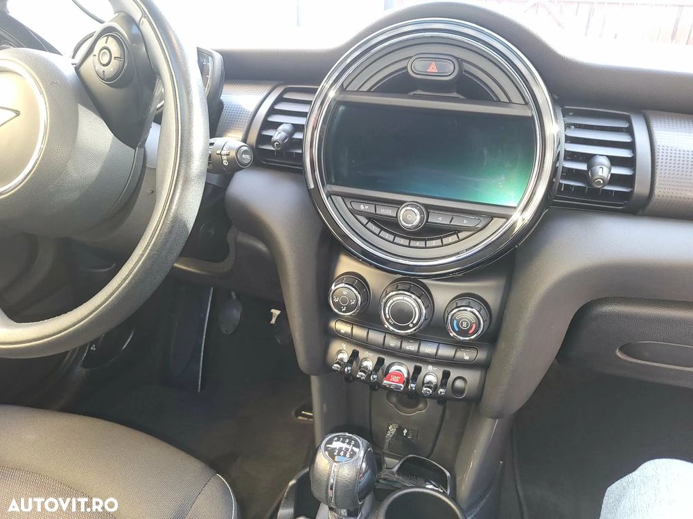 Mini Cooper Standard - 5