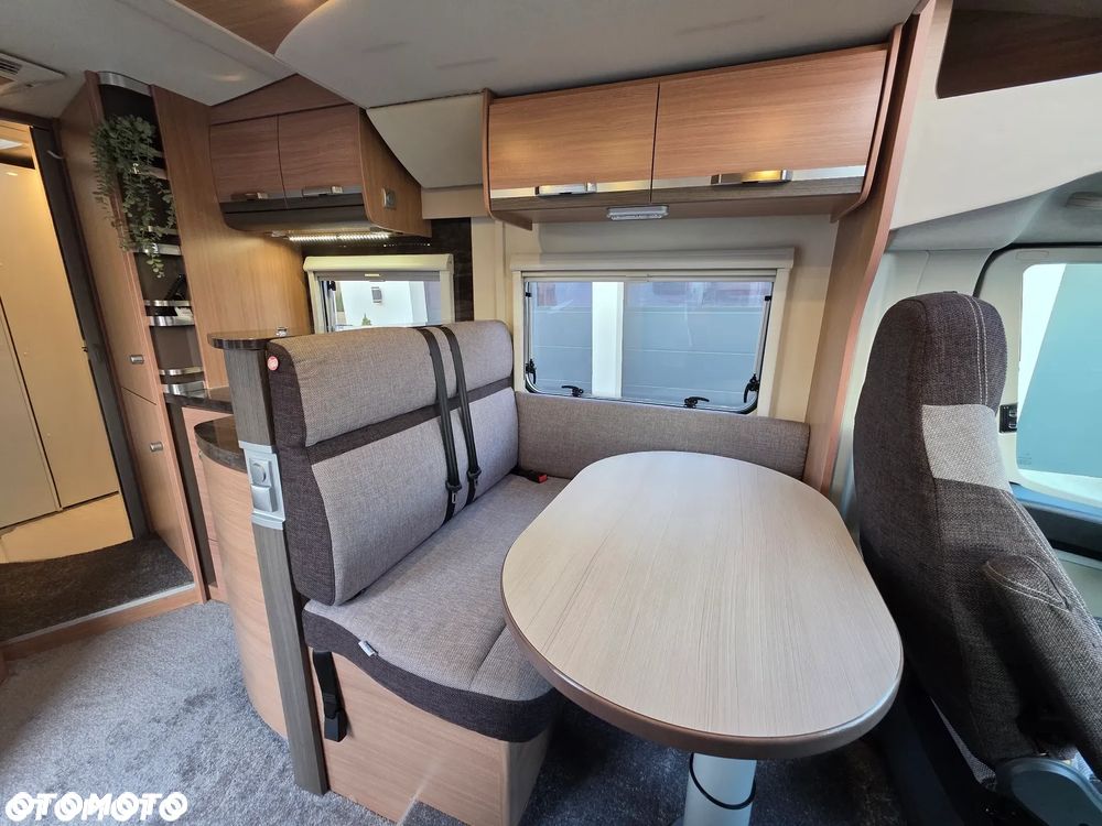 Fiat Ducato KNAUS SKY WAVE 650MF - 10