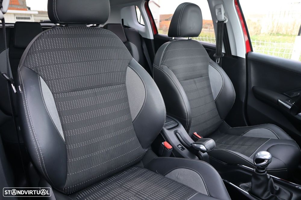 Peugeot 2008 1.6 BlueHDi Allure - 13