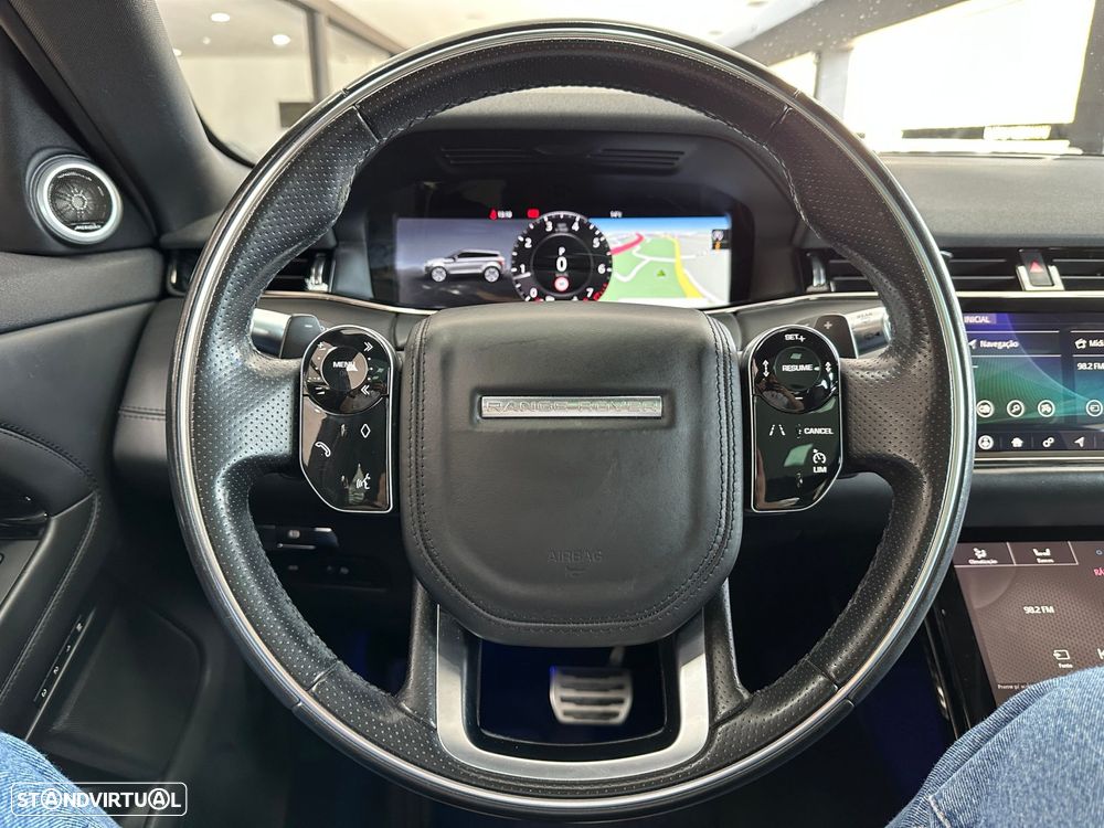 Land Rover Range Rover Evoque P250 R-Dynamic HSE - 18