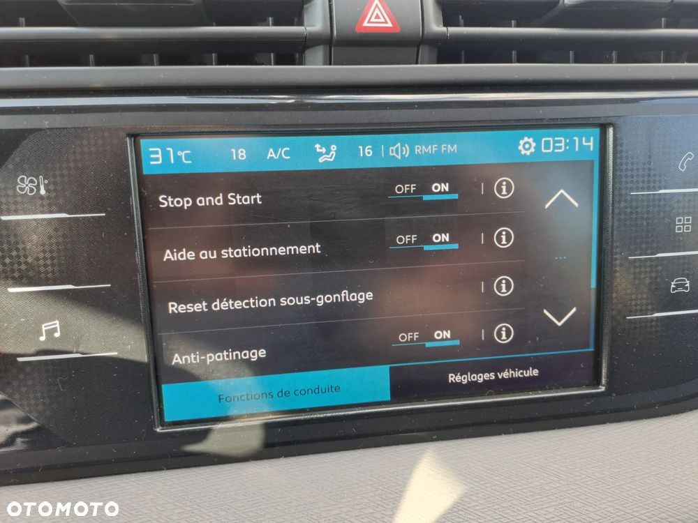 Citroën C4 Picasso 1.2 PureTech Live S&S - 17