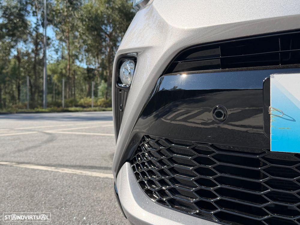 Toyota C-HR 1.8 Hybrid Square Collection - 18