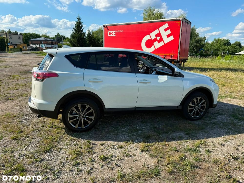Toyota RAV4 2.0 D-4D 4x2 Start-Stop Comfort - 25