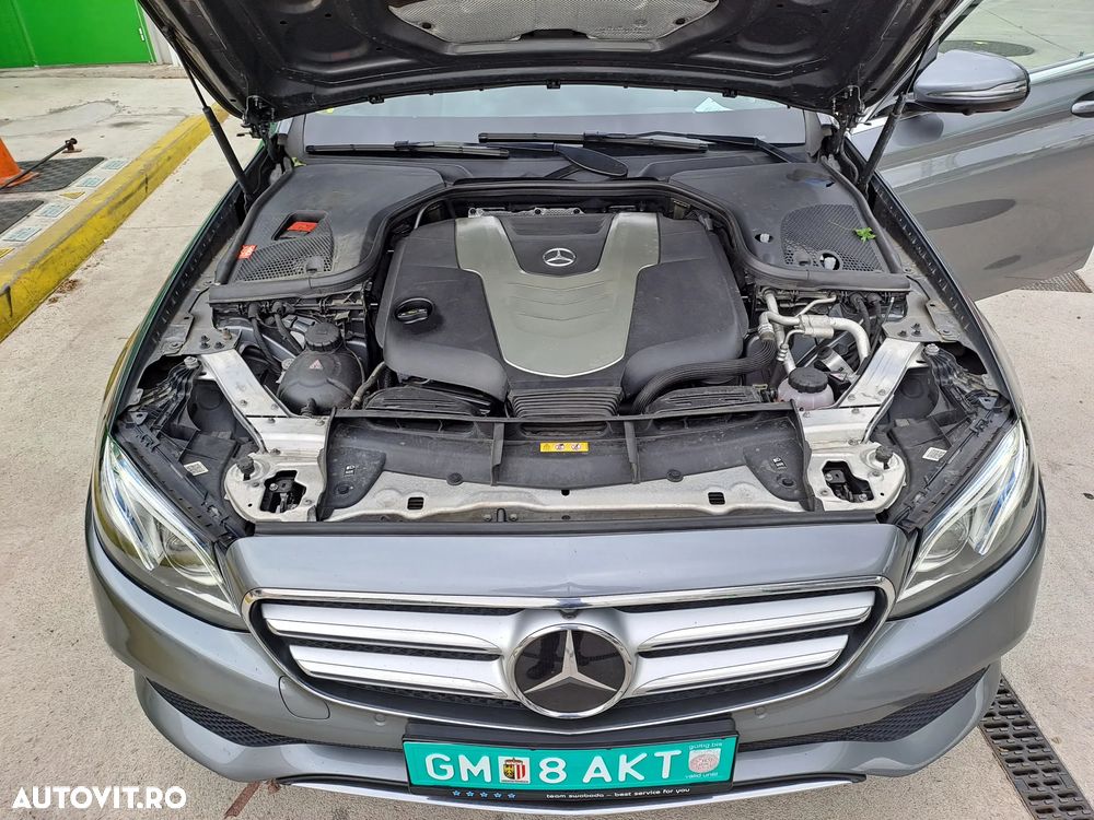 Mercedes-Benz E 350 CDI DPF BlueEFFICIENCY 7G-TRONIC Avantgarde - 29