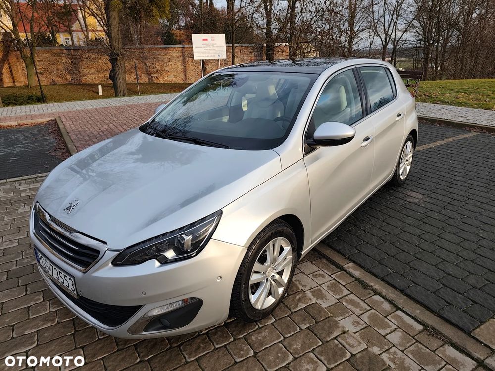 Peugeot 308 1.6 THP Allure - 1